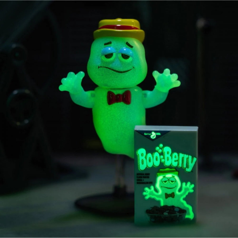 General Mills Boo Berry 6-Inch Scale GITD Figure - Exclusive | Poki ...
