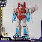 Transformers Generation One AMK Series Plastic Model Kit Starscream 19 cm thumbnail
