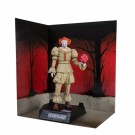 It: Welcome to Derry Movie Maniacs PVC Statue Pennywise (Flashback) (Gold Label) 16 cm thumbnail