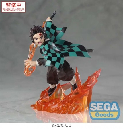 Demon Slayer Tanjiro Kamado Xross Link Figure